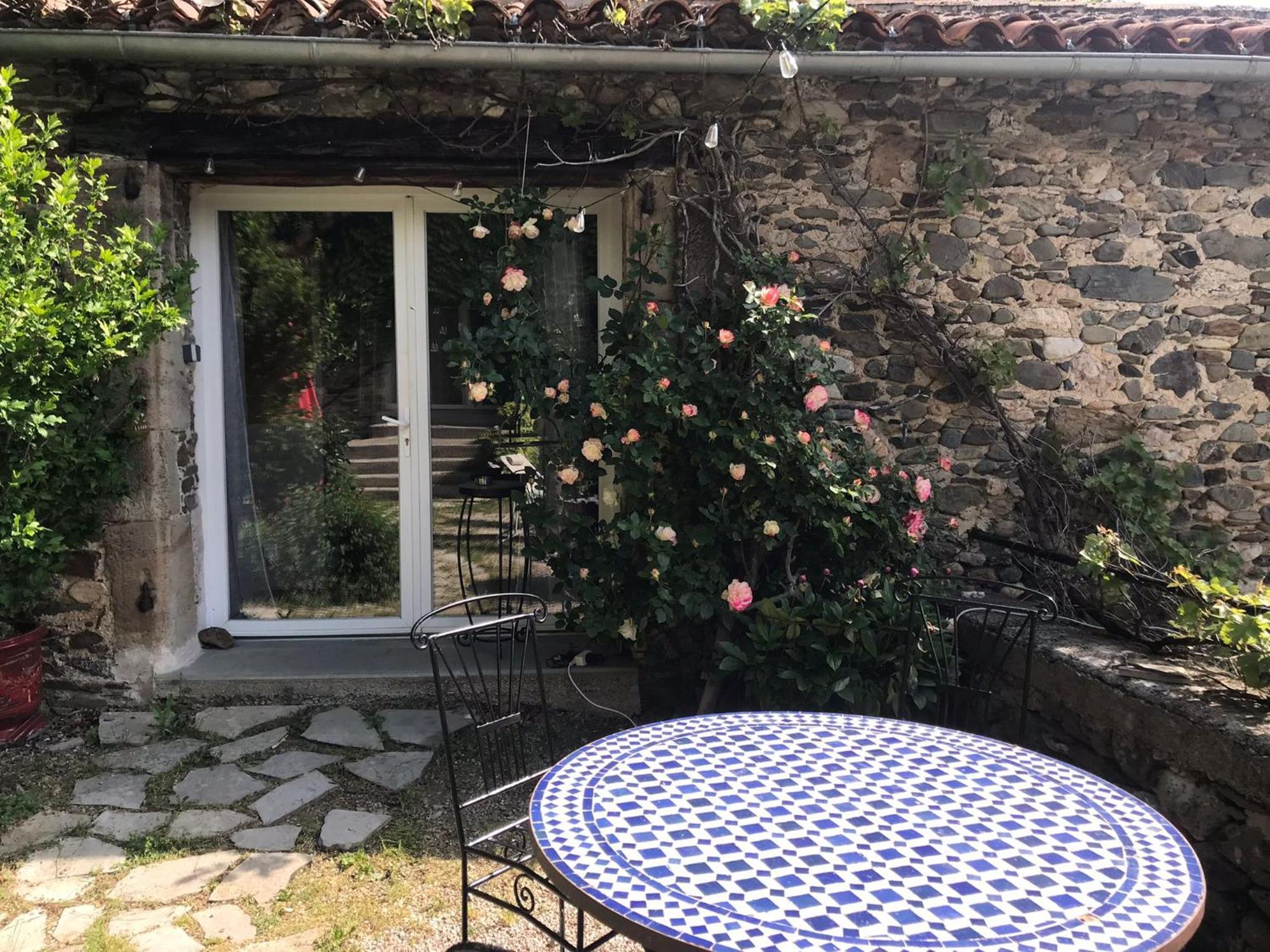 Bed and Breakfast Les Jardins De Lumiere Brusque Exterior foto